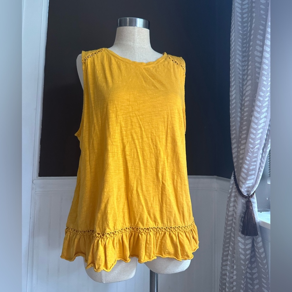 Yellow Flowy Sleeveless shirt
